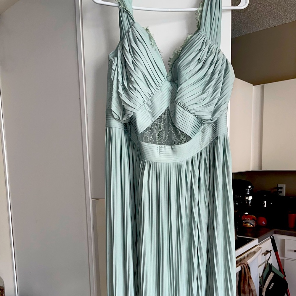ASOS DESIGN Curve premium lace and pleated bardot maxi dress